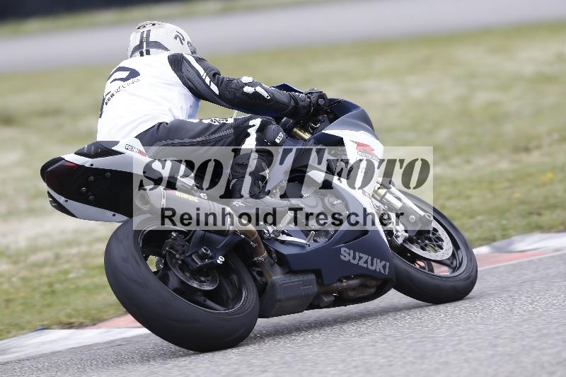Archiv-2025/06 18.04.2025 Speer Racing ADR/Instruktorentraining/backside